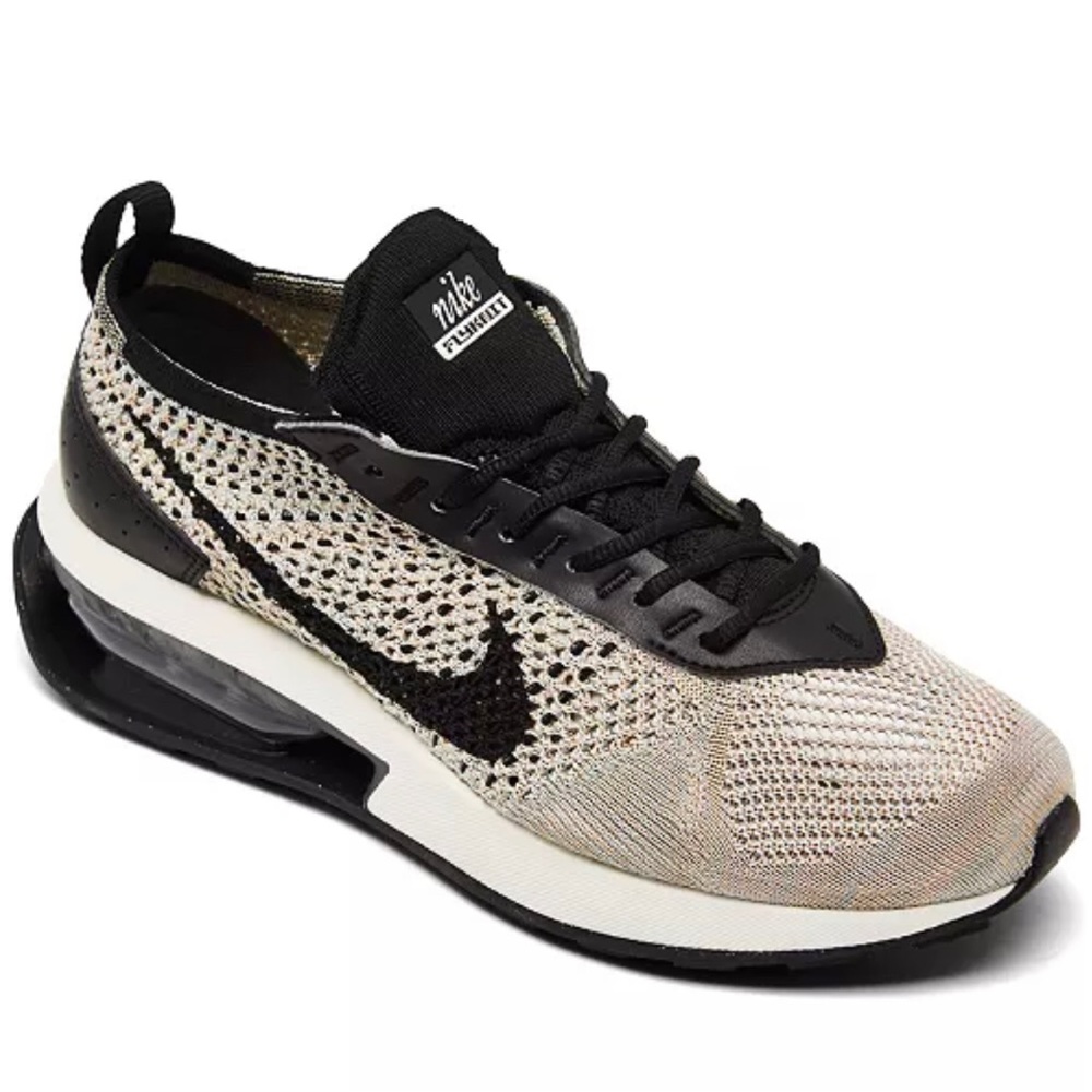 NWOT Women's Air Max Fly Knit Racer Casual Sneakers